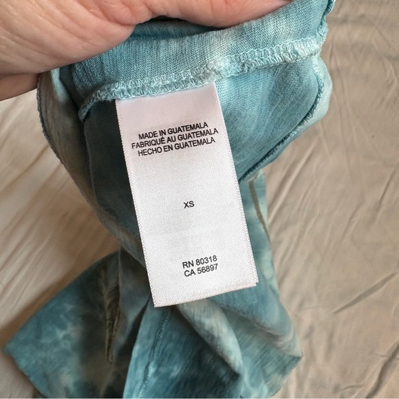 Lucky Brand Women's Genesis Classic Graphic Crew- NWT Size XS T-shirt - Picture 7 of 7